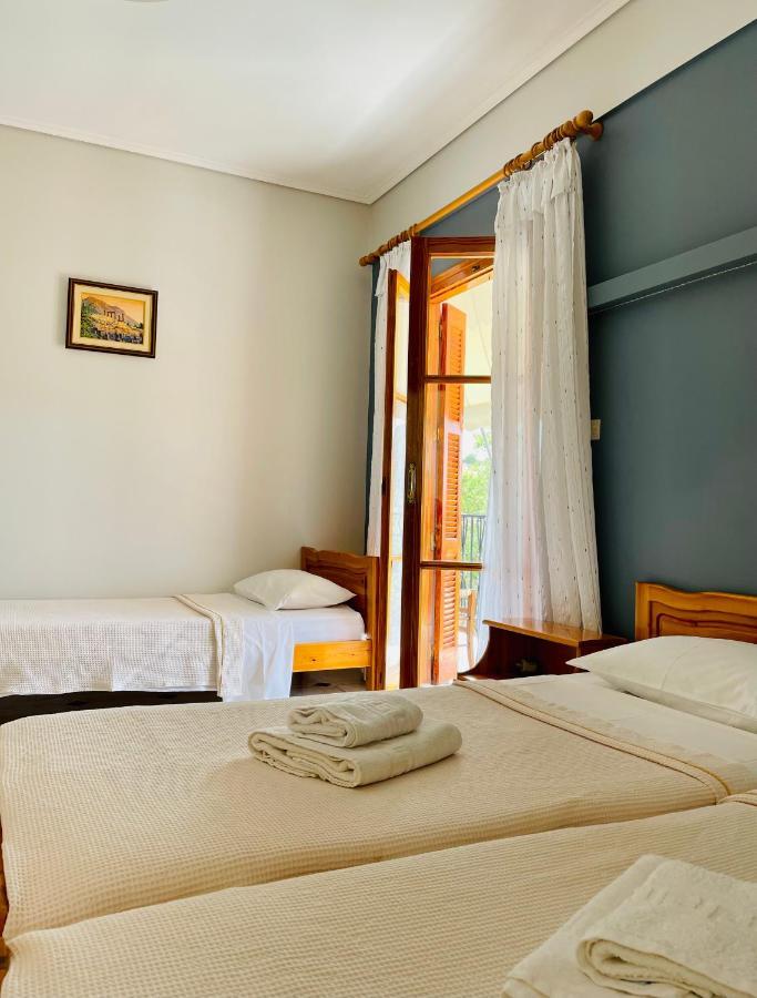Guesthouse Lykourgos Mavrommation ภายนอก รูปภาพ
