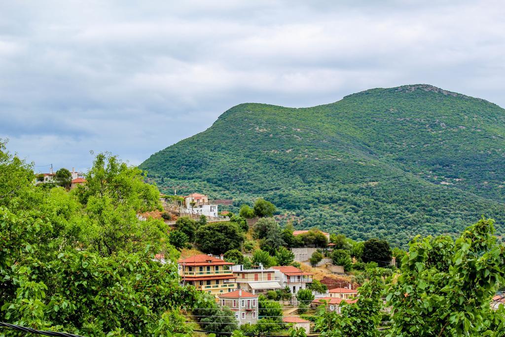 Guesthouse Lykourgos Mavrommation ภายนอก รูปภาพ